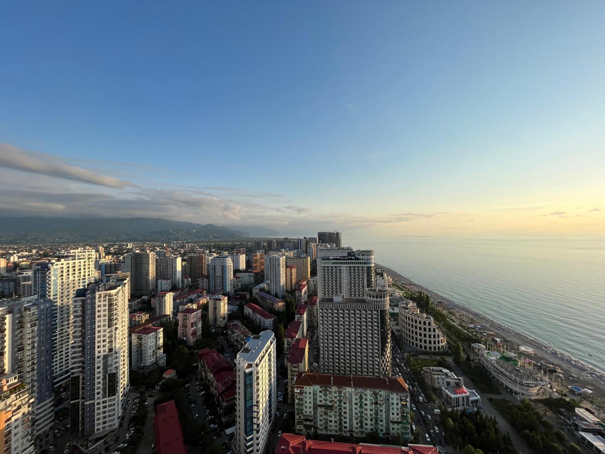 Orbi City Sun Tower 43 Floor Batumi Ngoại thất bức ảnh