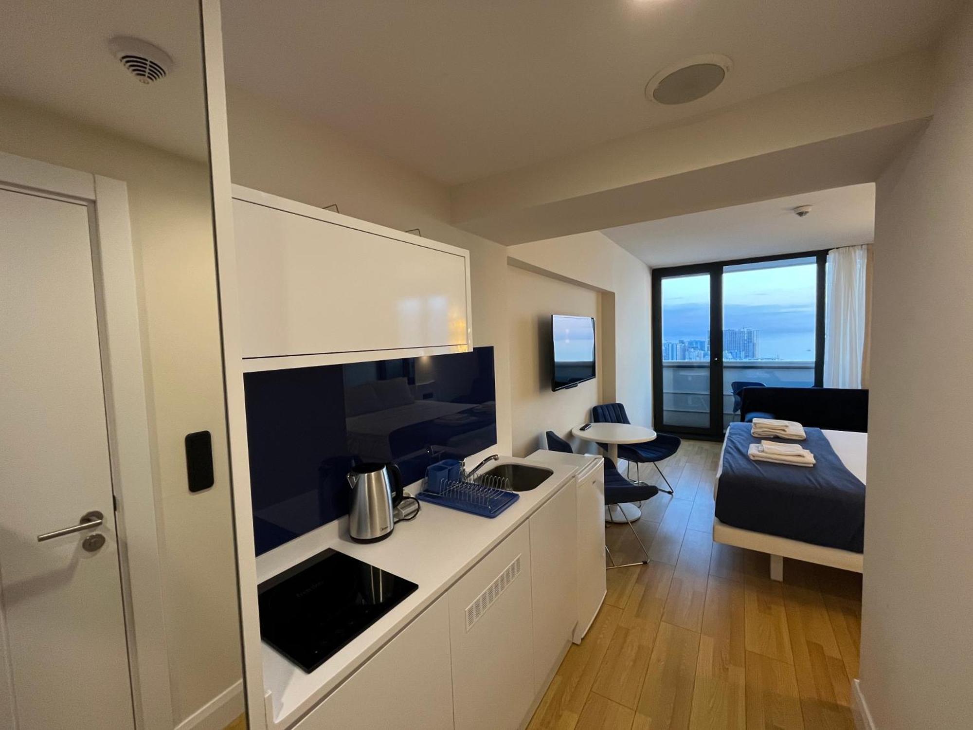 Orbi City Sun Tower 43 Floor Batumi Ngoại thất bức ảnh